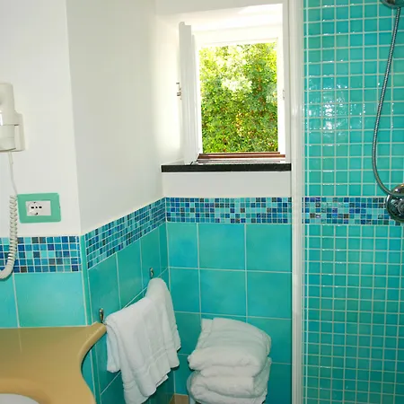La Vispa Teresa Bed & Breakfast