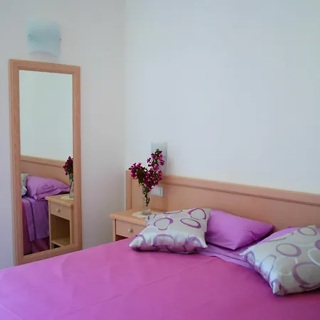 La Vispa Teresa Bed & Breakfast 2*