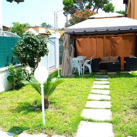 Bed & Breakfast La Vispa Teresa 2*