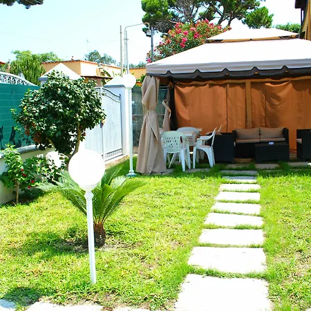 La Vispa Teresa Bed & Breakfast
